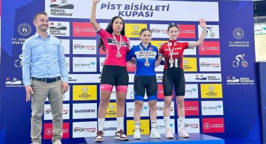 Kağıtspor ulus ve uluslararası arenada madalyaya doymuyor