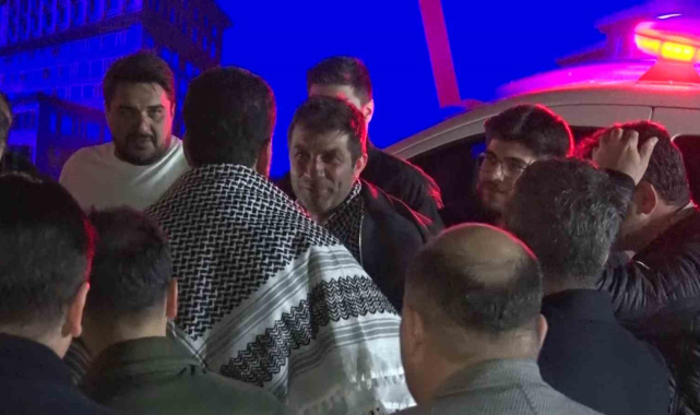 Küresel Sumud Filosu aktivistleri sağlık kontrolünün ardından Adli Tıp Kurumu'ndan ayrıldı