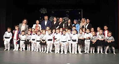 Minikler yetenekleri ile parmak ısırttı