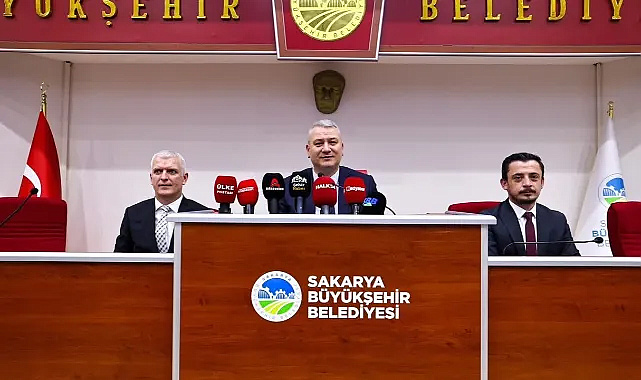 Sakarya büyükşehir meclisinde kritik gün: tramvay, kültür projeleri ve su zammı kararları peş peşe geldi