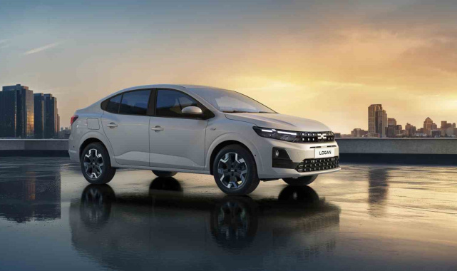 Yeni Dacia Logan Türkiye'de kullanıcısıyla buluşuyor