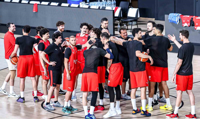 A Milli Erkek Basketbol Takımı, hazırlıklarını Antalya'da sürdürecek