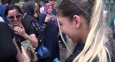 Anne Antalya'da kızı Kocaeli'de ter döktü: Görüntülü aramada heyecanlı bekleyiş