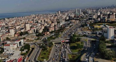 Bayram tatili sona erdi: D-100'de yoğunluk oluştu