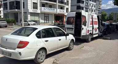 Bolu'da onlarca sürücü 'alışkanlık' kurbanı oldu: 20'ye yakın aracın lastiği patladı