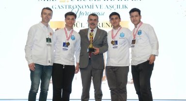 Bolulu genç aşçılar Türkiye birincisi oldu