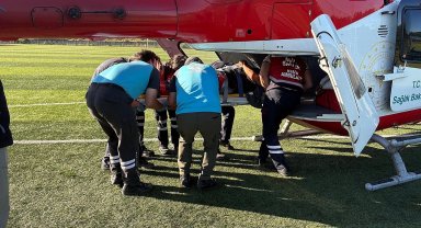 Çatalca'da yamaç paraşütü kayalıklara çarptı, 1'i çocuk 2 kişi yaralandı