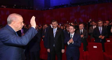 Cumhurbaşkanı Erdoğan: "1 yılda yaptığımız ihracatı artık 1 haftada yapıyoruz"