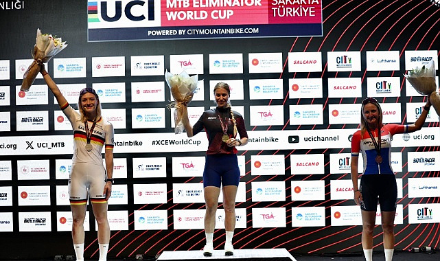 Dünya Kupası Sakarya'da nefes kesti! Şampiyonlar belli oldu, final şölene dönüştü