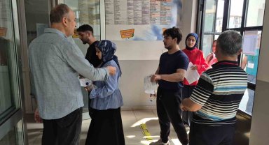 Düzce 9 binden fazla öğrenci sınavda ter döküyor