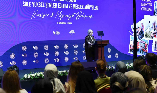 Emine Erdoğan: "Kadınların ekonomik hayata katılması, afet sonrası toparlanma döneminde büyük öneme sahiptir"