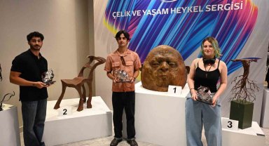 Erdemir, çeliği sanatla buluşturan genç yetenekleri ödüllendirdi