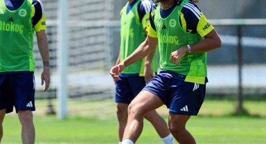 Fenerbahçe'de yeni sezon hazırlıkları devam ediyor