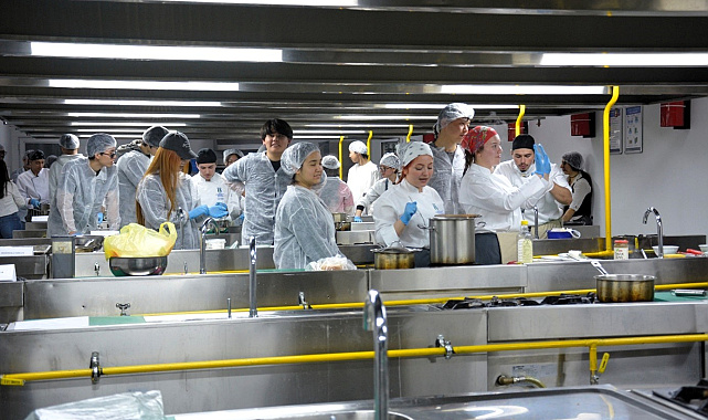 Geleceğin şefleri Gastronomi Haftası'nda yarıştı