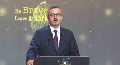 İletişim Başkanı Duran: "Gerçekleri olduğu gibi anlatmanın cesaret gerektirdiği bir dönemdeyiz"
