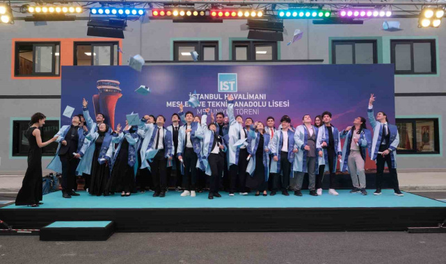 İstanbul Havalimanı Mesleki ve Teknik Anadolu Lisesi ilk mezunlarını verdi