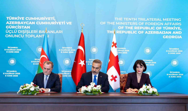 İstanbul'da Türkiye-Azerbaycan-Gürcistan arasında İstanbul Bildirisi imzalandı