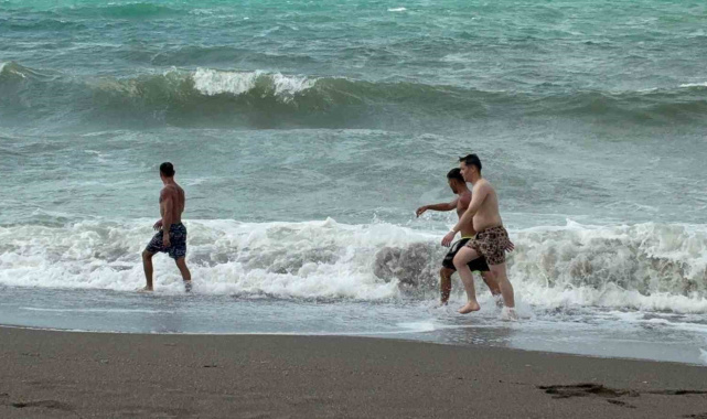 Karadeniz hırçınlaştı
