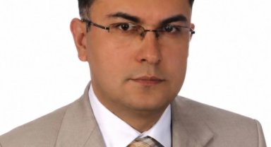 Kocaeli'de duruşma sırasında kalp krizi geçiren savcı hayatını kaybetti