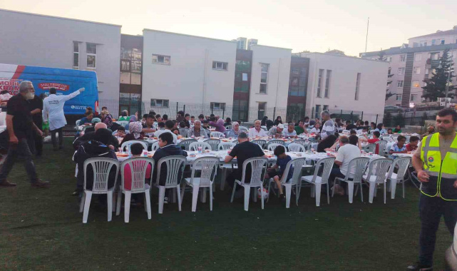 Maltepe'de muharrem ayında iftar programları devam ediyor