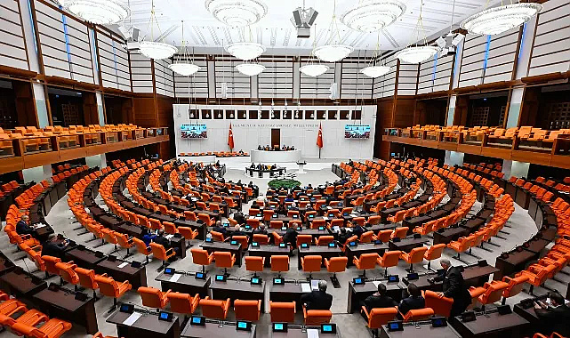 MECLİS'TE KRİTİK HAFTA! Polislere Yeni Hak, Taksi Plakalarına Vergi Avantajı Geliyor