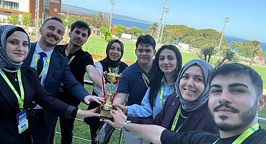 Paramedik öğrencileri MediRalli'de derece kazandı