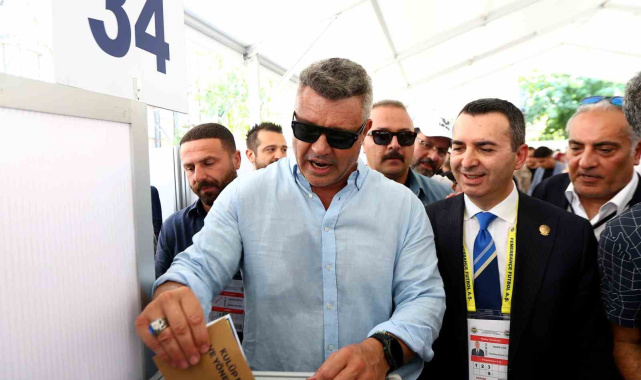 Sadettin Saran, oyunu kullandı