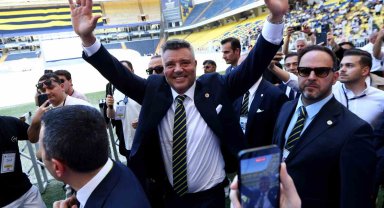 Sadettin Saran'a kongre üyelerinden destek