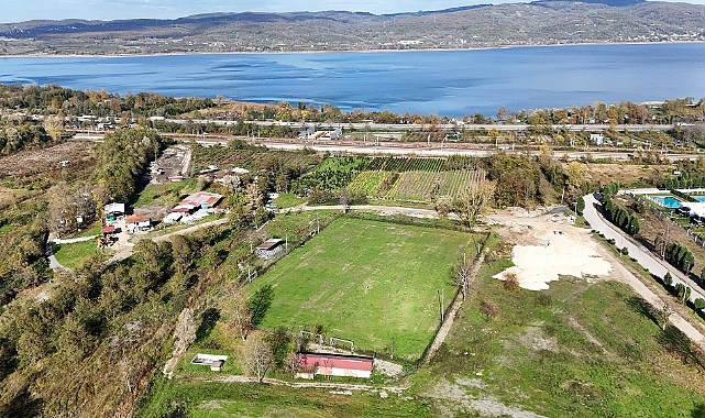 Sapanca’ya dev müjde! Kurtköy’e FIFA standartlarında dev futbol tesisi kazandırılıyor