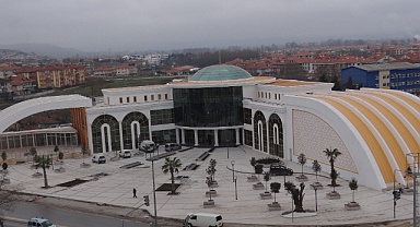 Serdivan'da yeni pazar yerinde büyük fırsat! 6 iş yeri 10 yıllığına kiraya verilecek