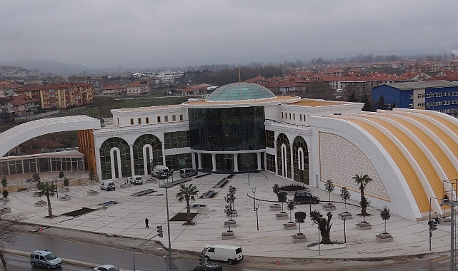 Serdivan'da yeni pazar yerinde büyük fırsat! 6 iş yeri 10 yıllığına kiraya verilecek
