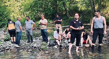 Serinlemek için girdiği derede boğulan genç son yolcuğuna uğurlandı