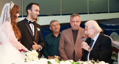 Sultan II. Abdülhamid Han'ın torunu dünyaevine girdi