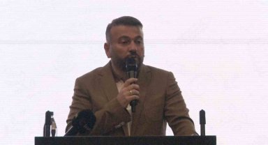 Yeni Medya Akademi'nin ikinci dönem mezunları sertifikalarını aldı
