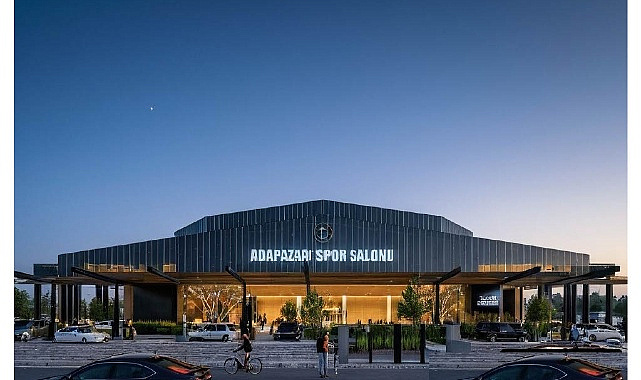 Adapazarı'nda dev spor yatırımı başlıyor! 1 milyar TL'lik projede imzalar atıldı