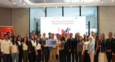 Akbank Gençlik Akademisi'nin 'Export Talent Programı' tamamlandı