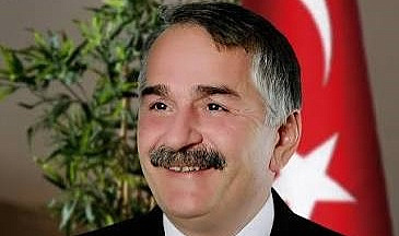 Arifiye Belediye Başkanı İsmail Karakullukçu, kalp krizi şüphesiyle hastaneye başvurdu