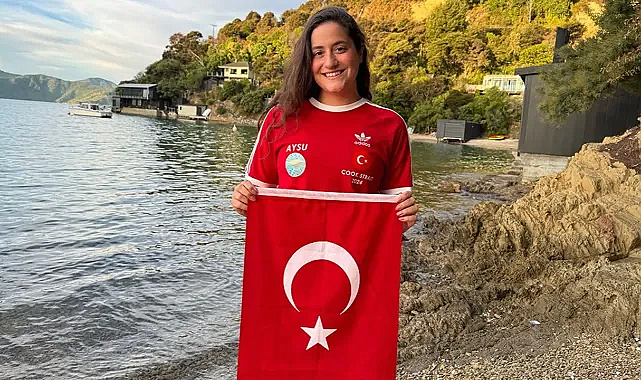 Aysu Türkoğlu tarih yazmaya çok yakın! Dünyanın en zorlu parkurunda Türkiye için kulaç atıyor