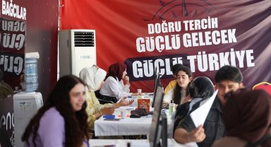 Bağcılar'da üniversite adaylarına ücretsiz tercih danışmanlığı