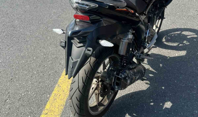 Başakşehir'de plakasız ve ehliyetsiz motosiklet sürücüsüne 131 bin liralık ceza