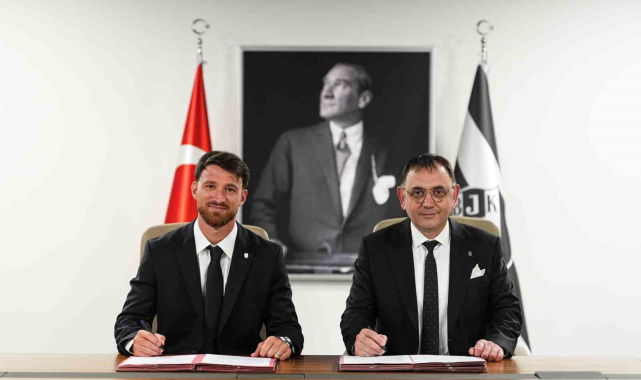 Beşiktaş, Salih Özcan ile 3+1 yıllık sözleşme imzaladı
