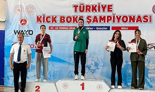 Büyükşehir'den kick boksta büyük başarı! 3 altın, 1 gümüş madalya