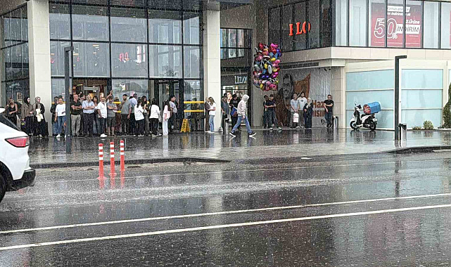 Düzce'de sağanak yağış etkili oldu