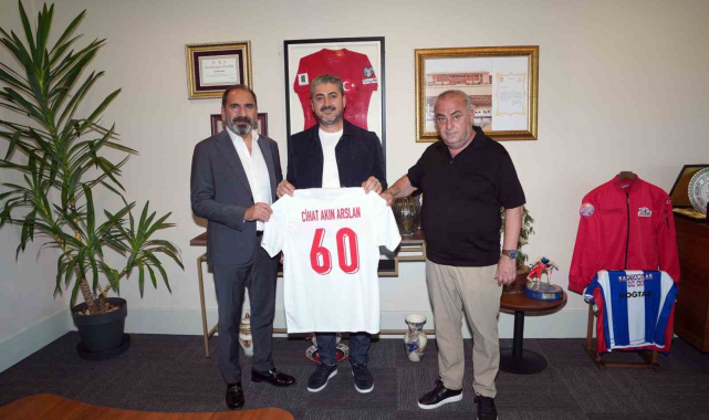 Erbaaspor Başkanı Cihan Akın Arslan'dan, Mecnun Otyakmaz'a ziyaret