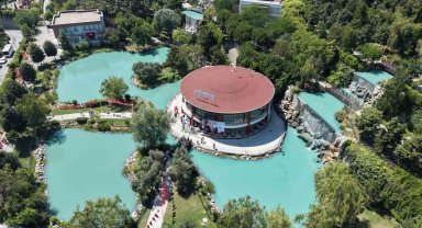 Esenyurt'a 2 yeni yatırım: Gümüş Sosyal Tesisi ve Kıbrıs 74 Emekli evi hizmete açıldı