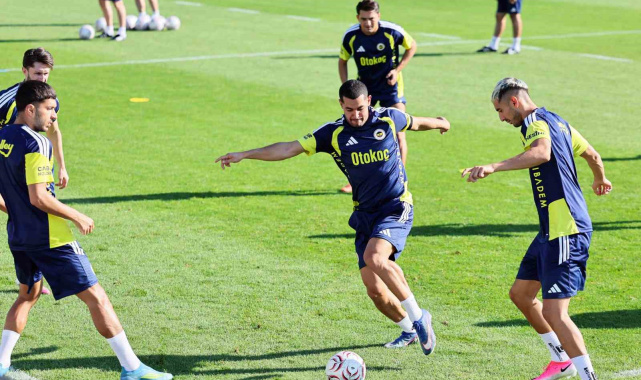 Fenerbahçe, Avusturya'daki hazırlıklarına devam etti