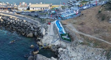 Karadeniz'in hırçın dalgaları Arnavutköy'de enerjiye dönüştü