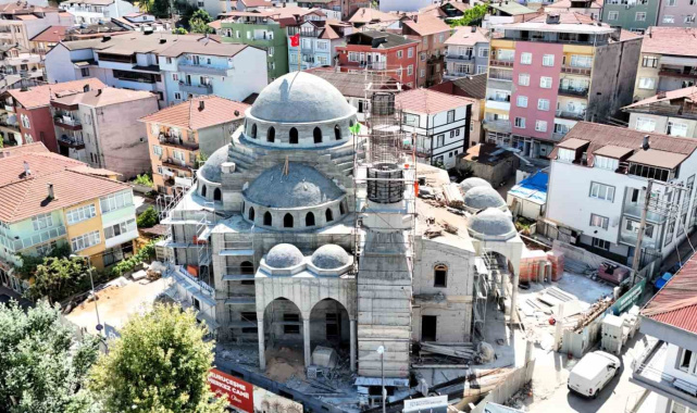 Kuruçeşme Merkez Cami gün sayıyor