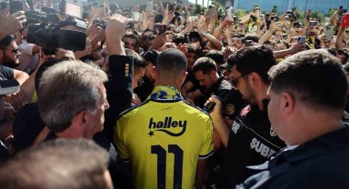 Mason Greenwood'a İstanbul'a coşkulu karşılama
