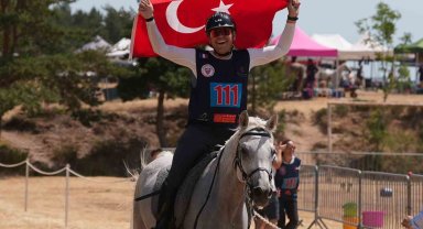 Oğuz Alper Öktem, milli sporcu oluyor